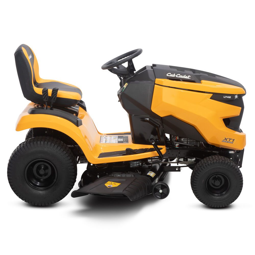 Cub Cadet XT1LT42 New 2000x2000 3.jpeg