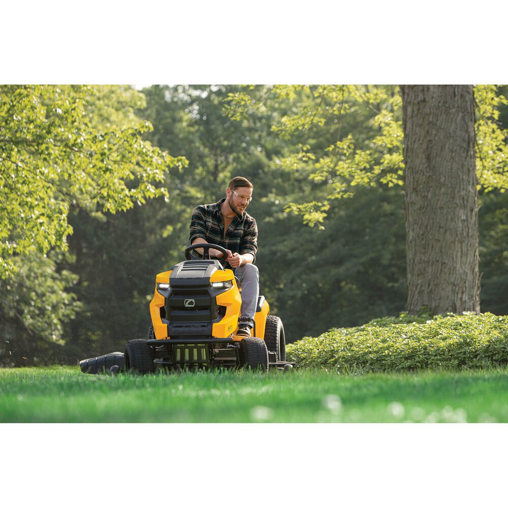Cub Cadet XT1ST54 New 2000x2000 1.jpeg