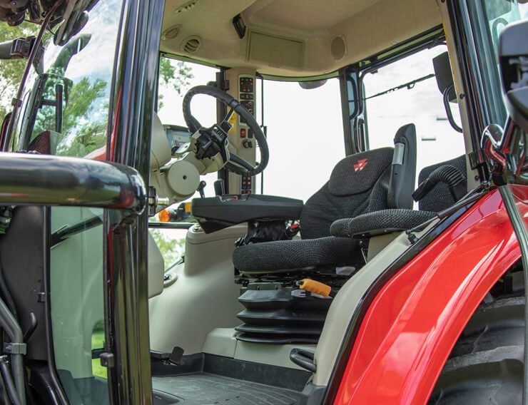 Mf 7700 S Feature Classic Cab 740x568