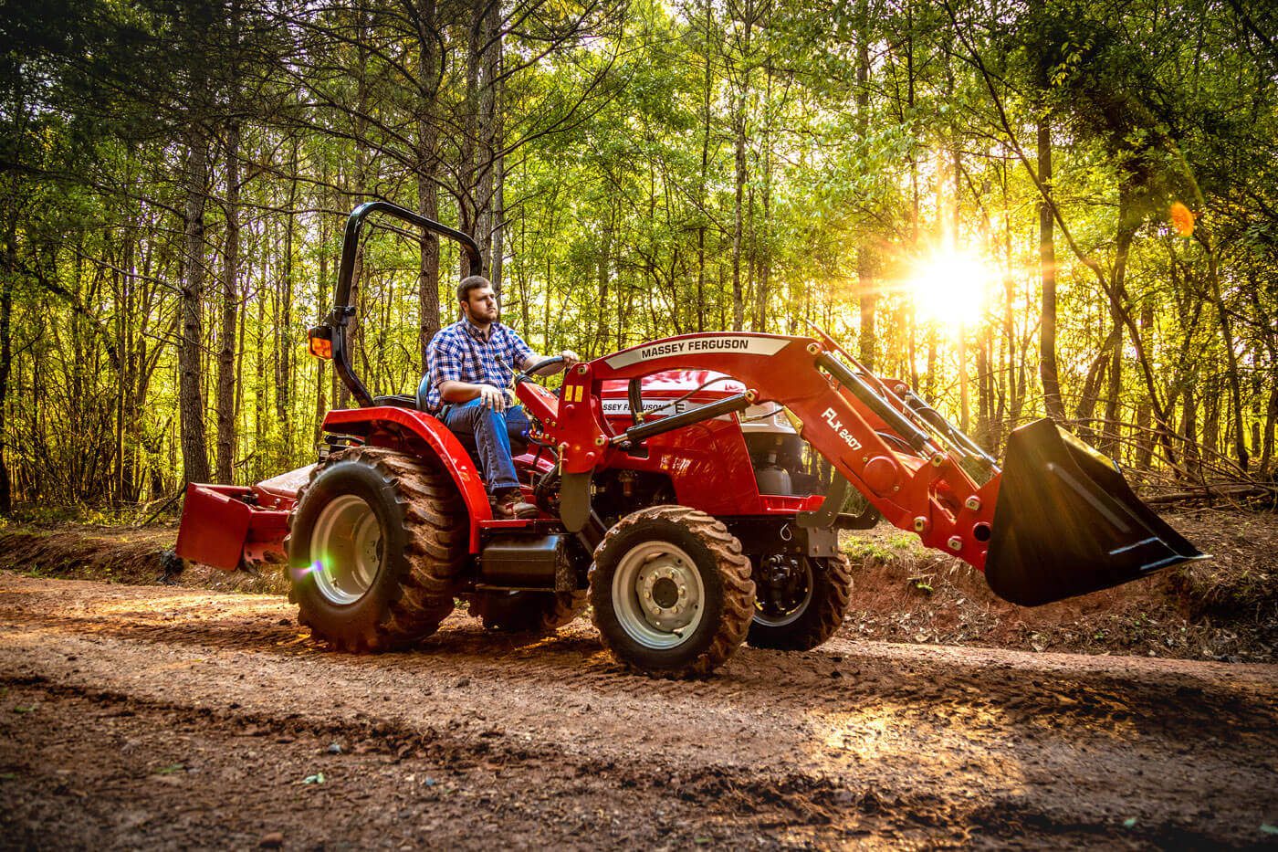 Mf1835e Gallery04 Loader April 2020 Fagan Farms Cumming Georgia 668A7428